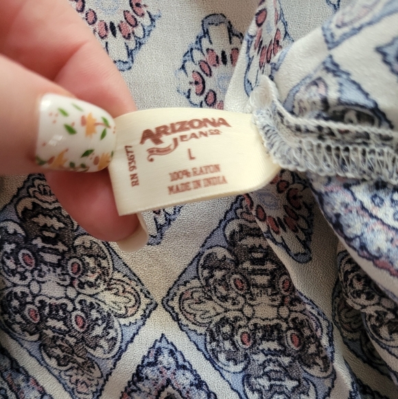 Arizona Jean Co Bohemian Rayon White Mauve Blue Cold Shoulder Blouse Size Large - Picture 11 of 14